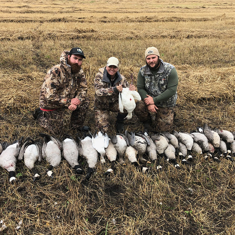 waterfowl hunting outfitters