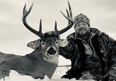 whitetail deer hunting